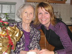Gratulation an Maria Bachmayer anläßlich ihres 100. Geburtstags
